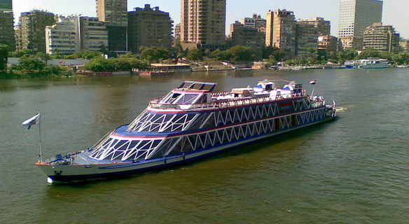 Cena-en-un-crucero-por-el-Nilo-Egipto 2
